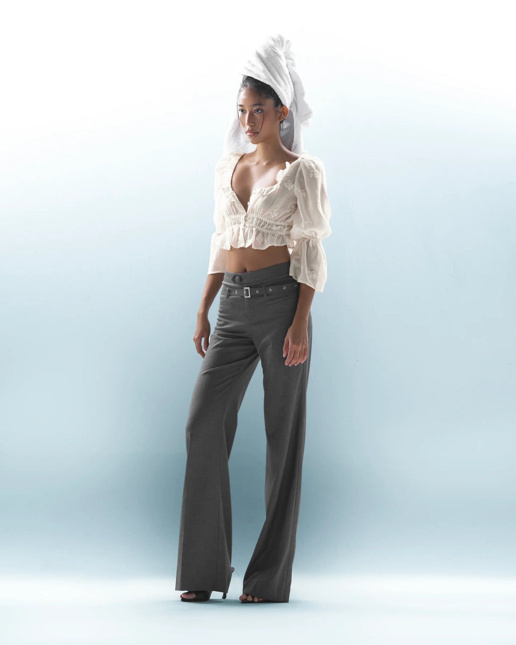 Rachel Pants with Tassel & Metal Logo Accesories